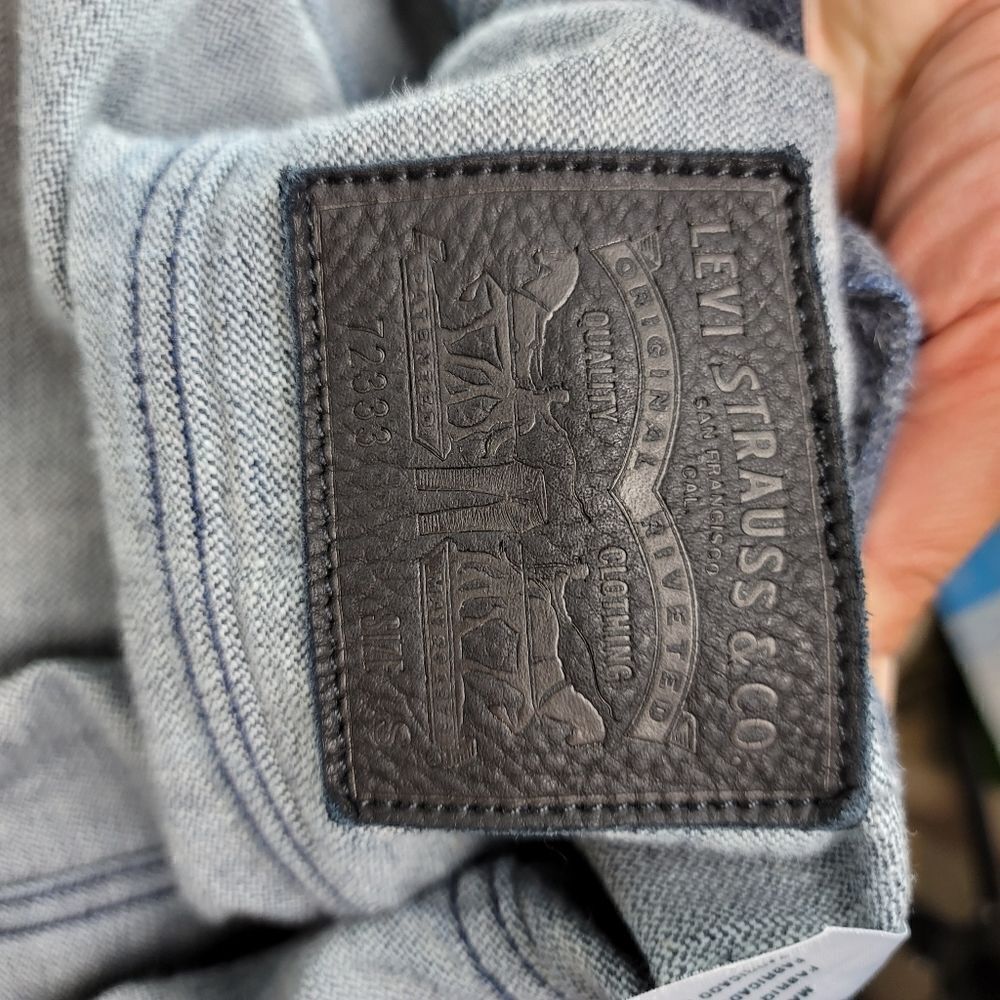 Levis brushed cotton trucker style jacket - Picture 4 of 8